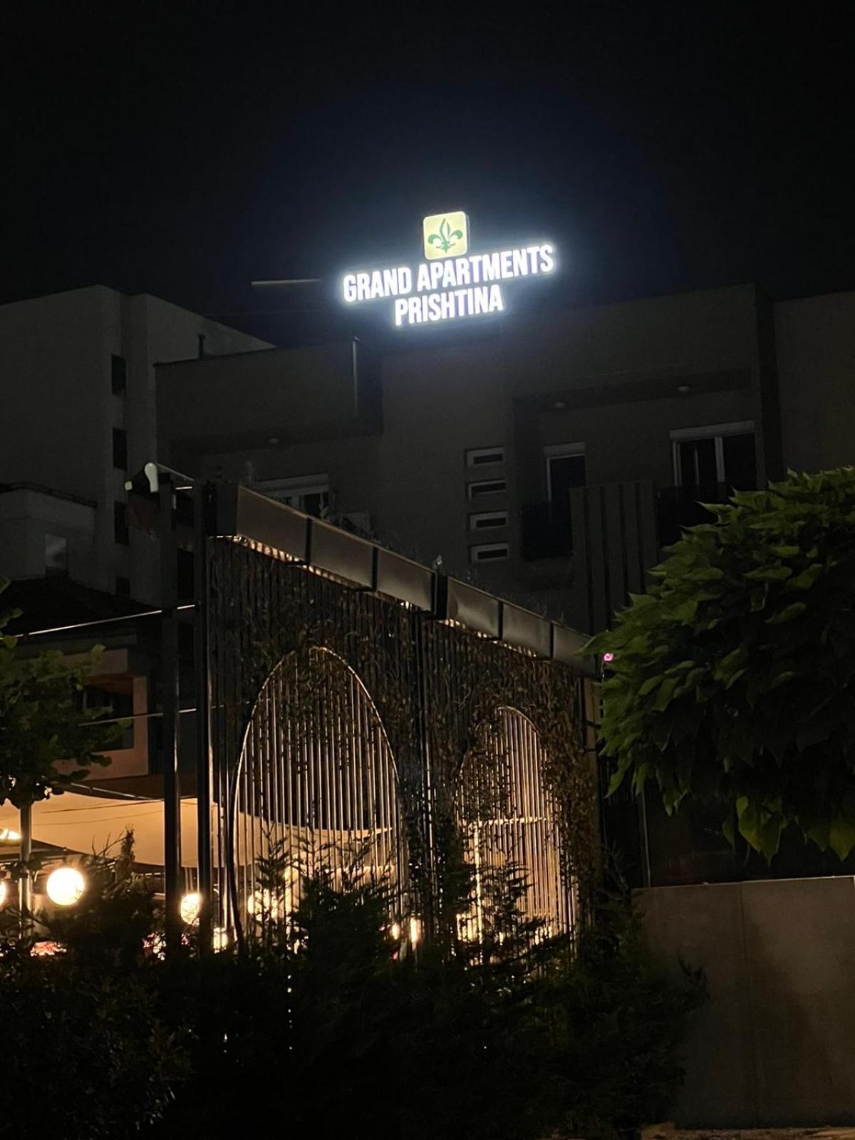 Grand Apartments Prishtina Пристина Екстериор снимка