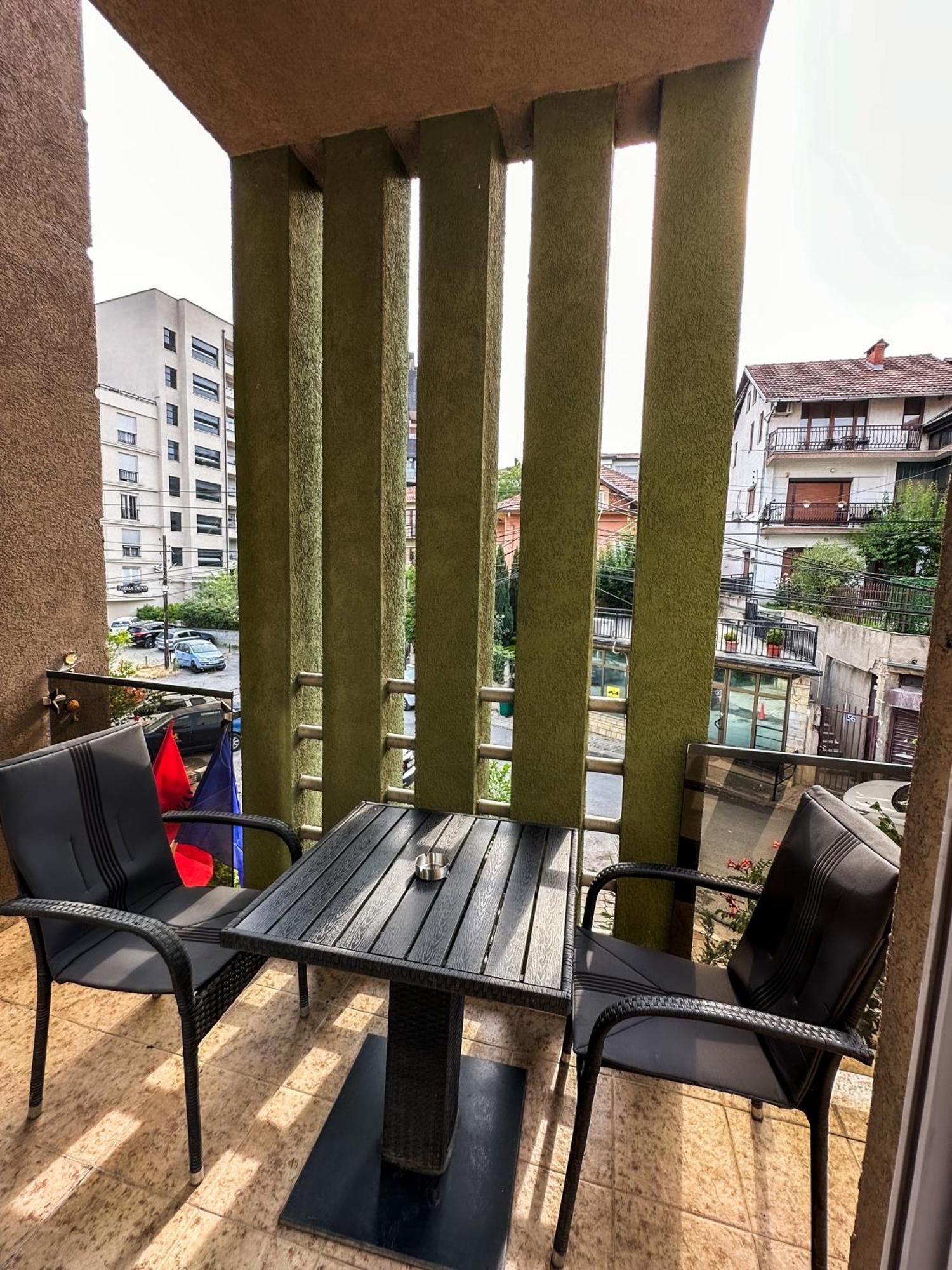 Grand Apartments Prishtina Пристина Екстериор снимка